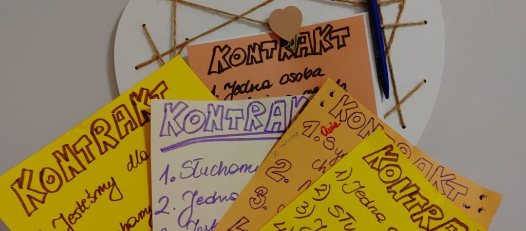 Grupowe kontrakty
