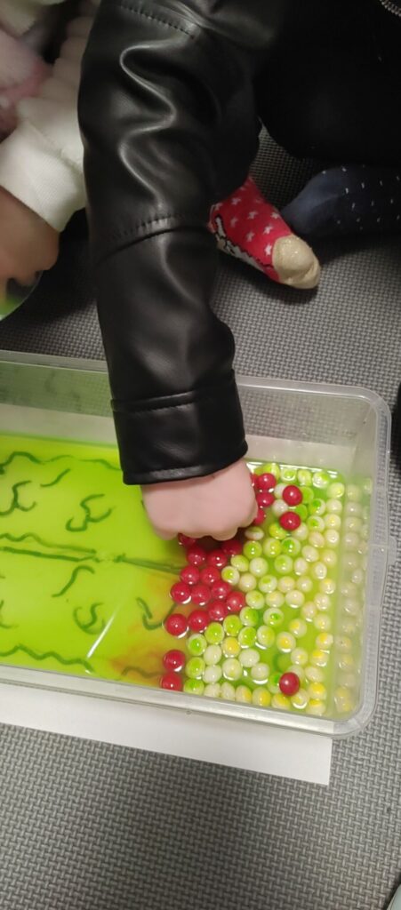 Strefy regulacji w eksperymentach dla dzieci