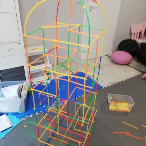 Analiza metod terapii jąkania u dzieci w wieku przedszkolnym i wczesnoszkolnym